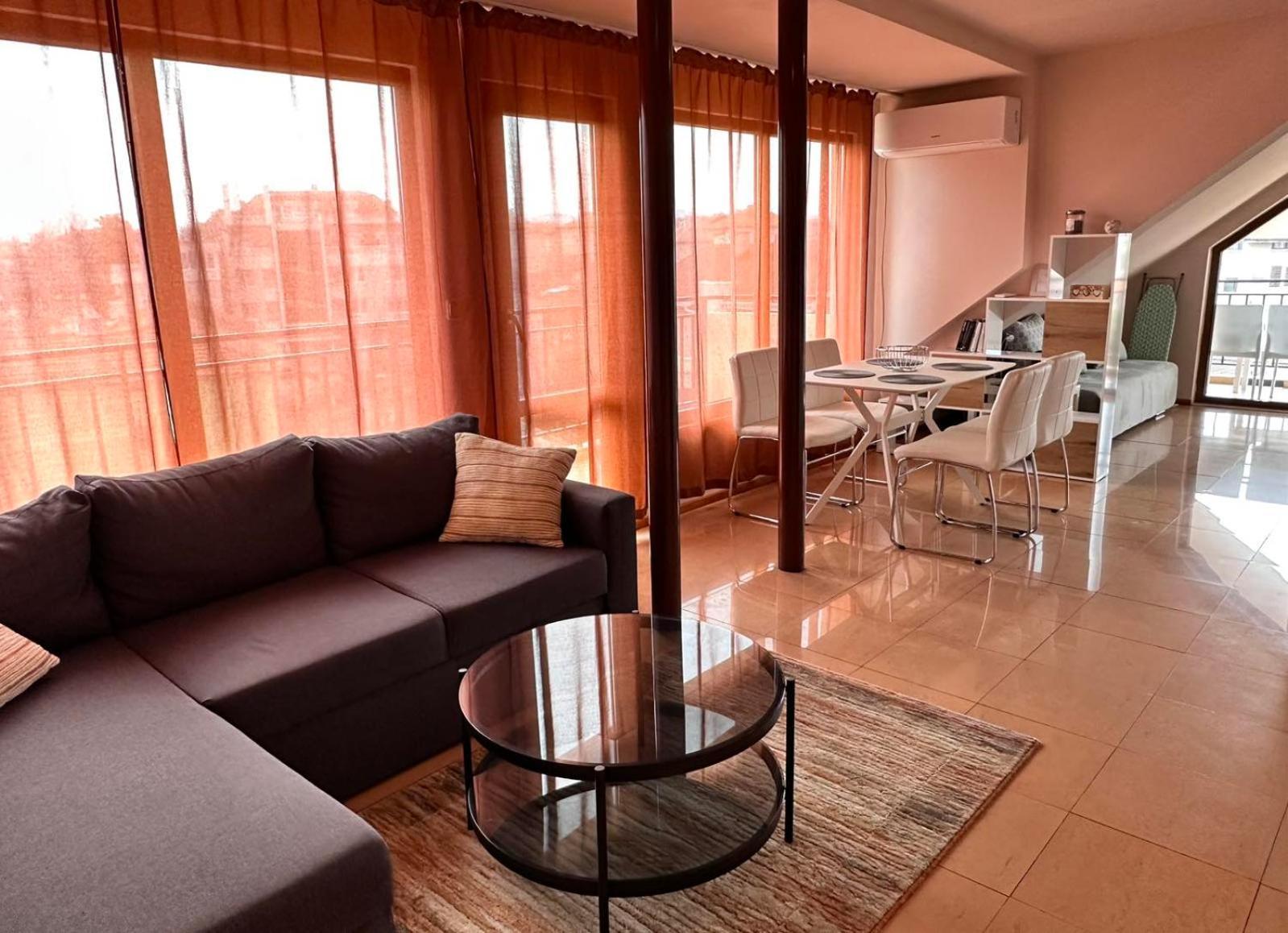 צ'רנומורץ Family Hotel Kosko מראה חיצוני תמונה